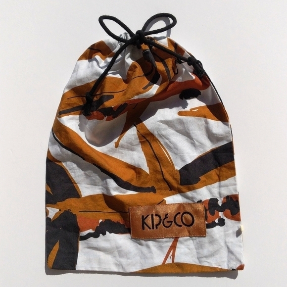 Kip & Co Small Brown Black & White Leaf Print Drawstring Cosmetic Bag - Picture 2 of 12